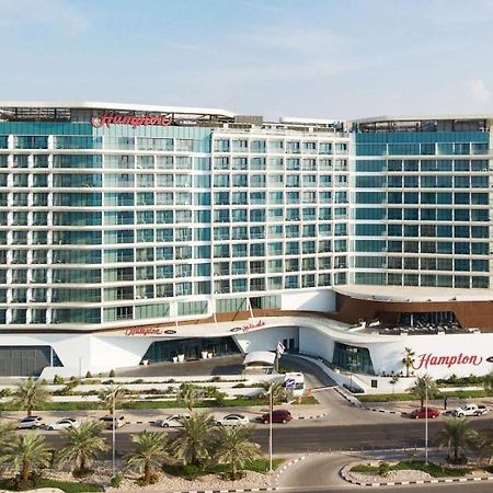 Hotel Hampton By Hilton Marjan Island Ras al-Khaimah Esterno foto